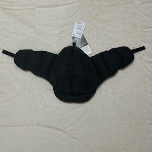 Black Lululemon Wunder Puff Trapper Hat